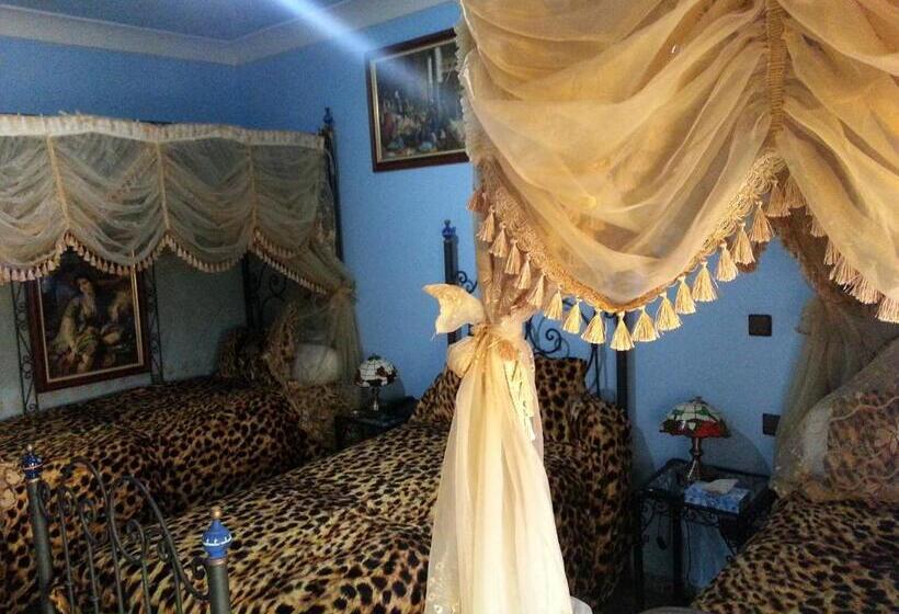 トリプルクラシックルーム, Moroccan House