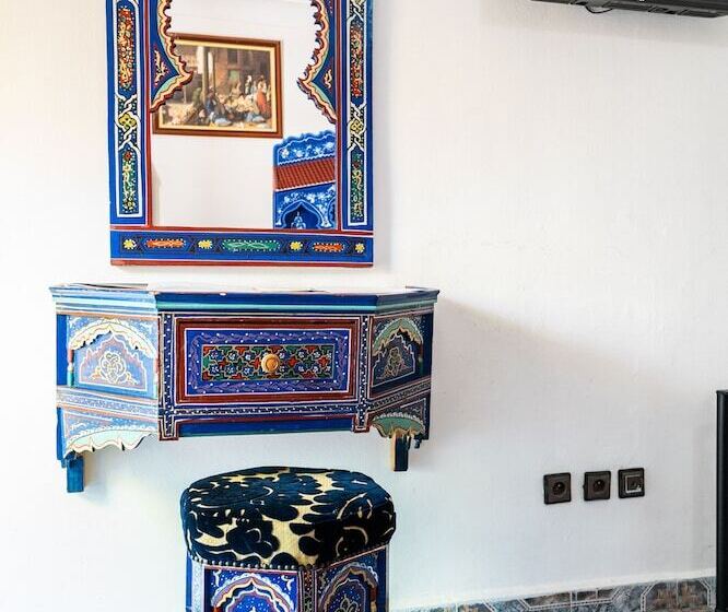 Quarto standart individual, Moroccan House
