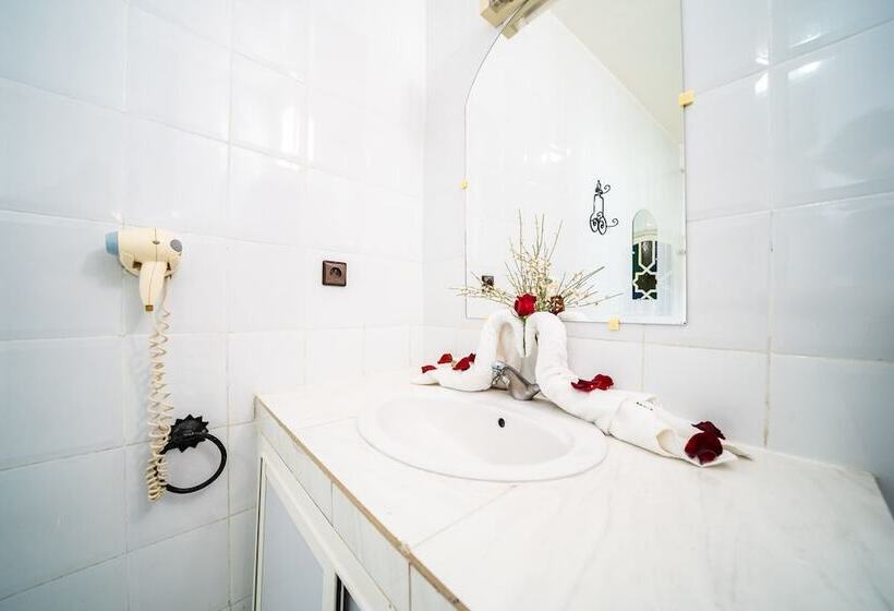 Suite, Moroccan House