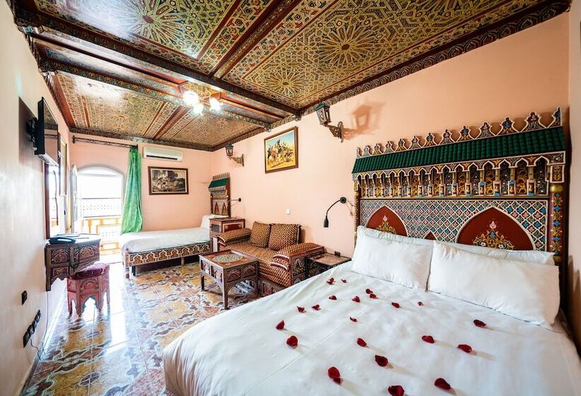 Quarto Quádruplo Standard, Moroccan House