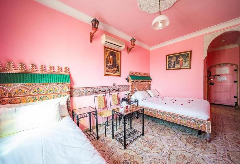 Quarto standard, Moroccan House