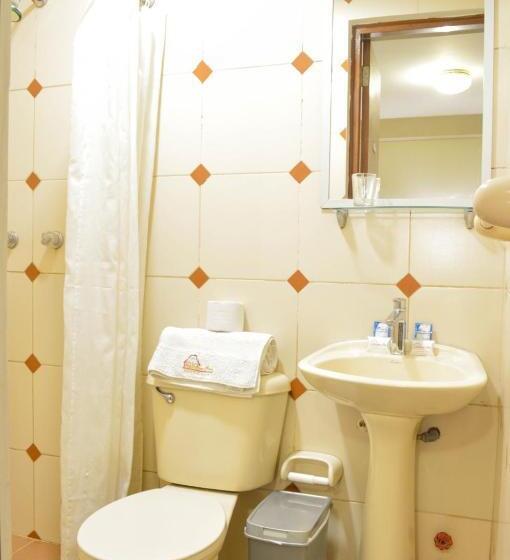 4인용 스탠다드 룸, Takana Inn