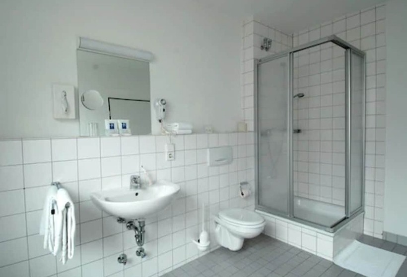 اتاق استاندارد, Cvjm Düsseldorf Hotel & Tagung