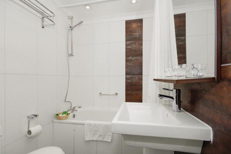 标准三人间, Admiral Hotel At Park Avenue