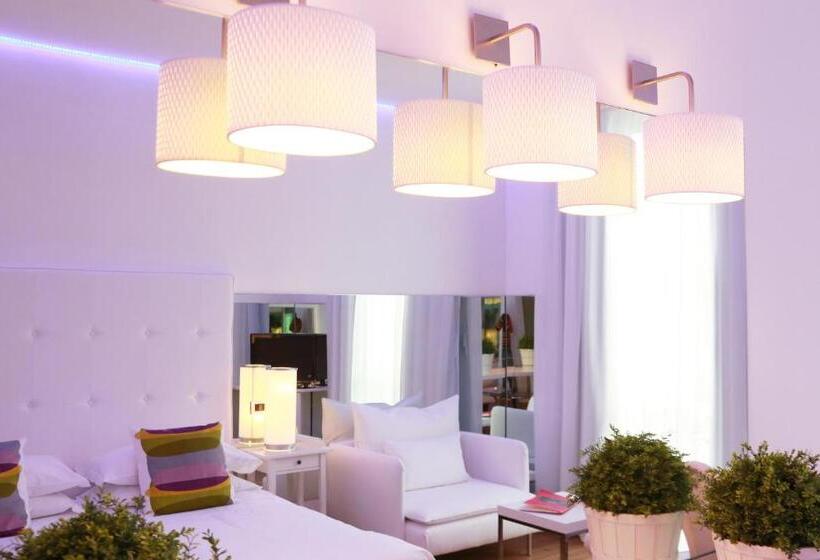 ハイドロマッサージバス付きジュニアスイート, Adua & Regina Di Saba Wellness & Beauty