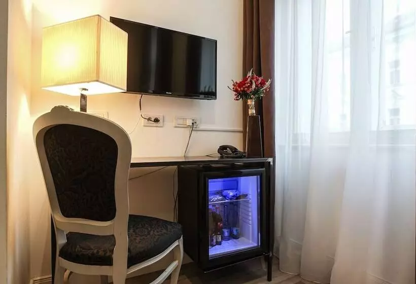 اتاق استاندارد, Assenzio Prague