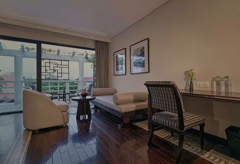 デラックスルーム, Azerai La Residence Hue