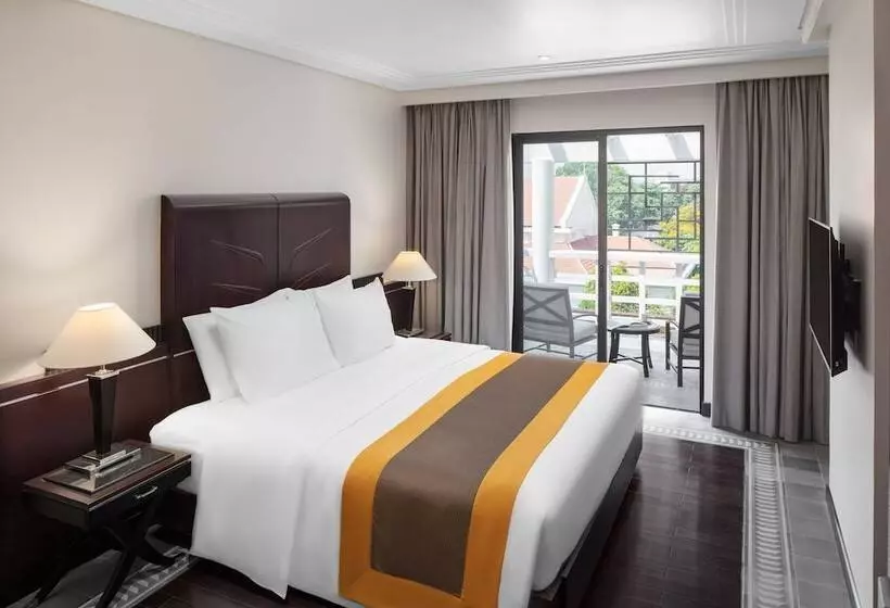デラックスルーム, Azerai La Residence Hue