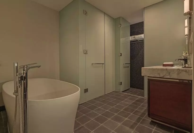 ジュニアスイート, Azerai La Residence Hue