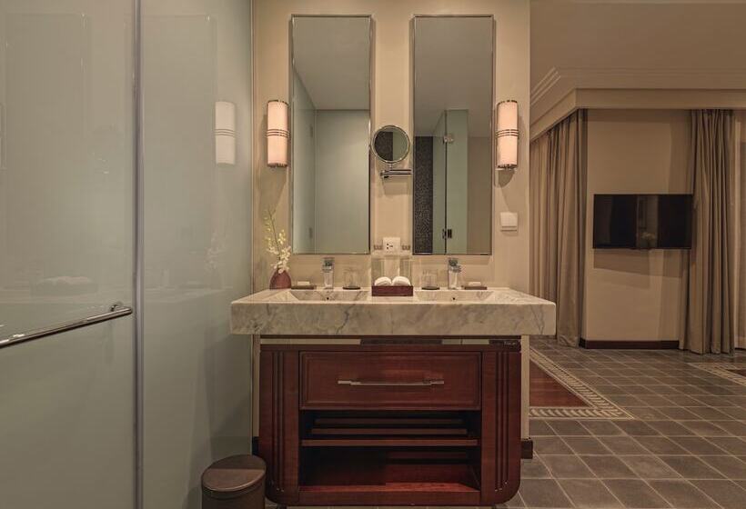 سوییت جونیور, Azerai La Residence Hue