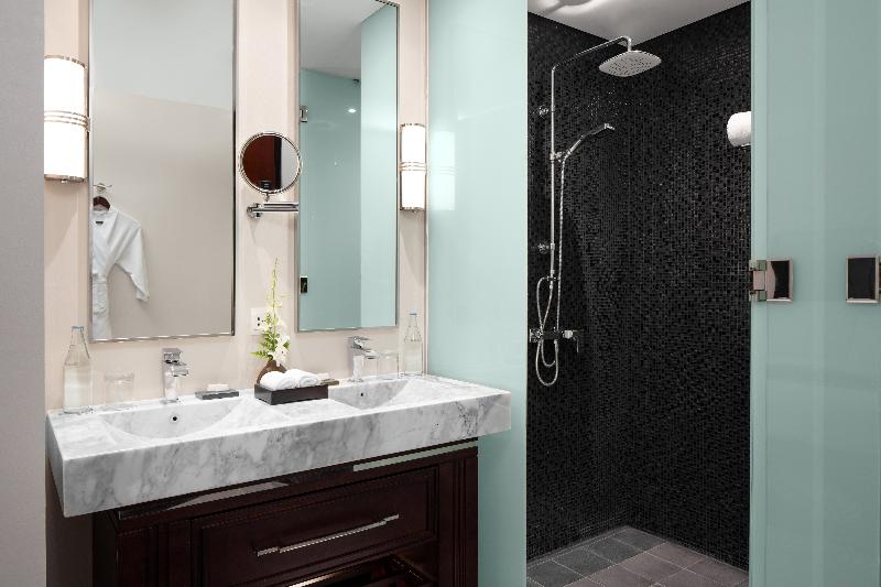 اتاق سوپریور, Azerai La Residence Hue