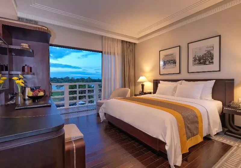 リバービュースーペリアールーム, Azerai La Residence Hue
