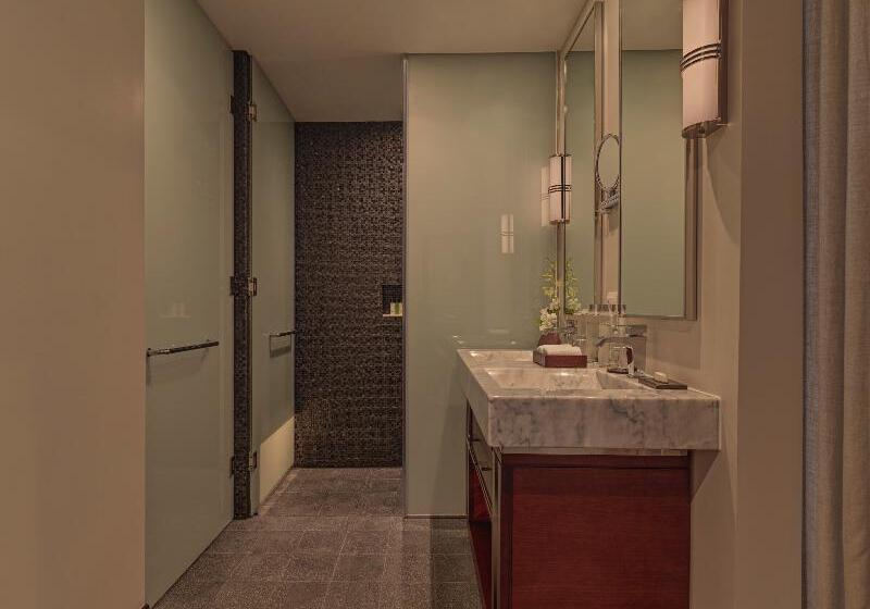 اتاق سوپریور با چشمانداز باغ, Azerai La Residence Hue