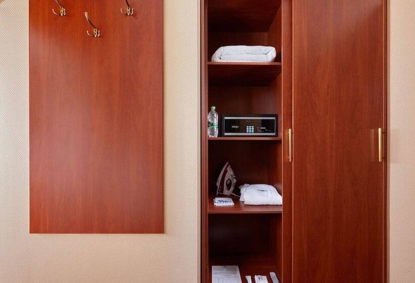 Номер Стандарт, Bega