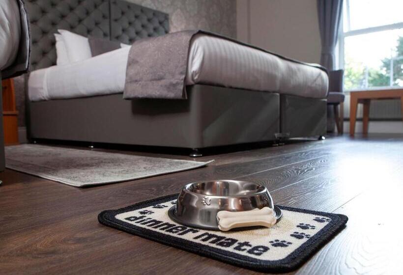 プレミアムトリプルルーム, Elfordleigh