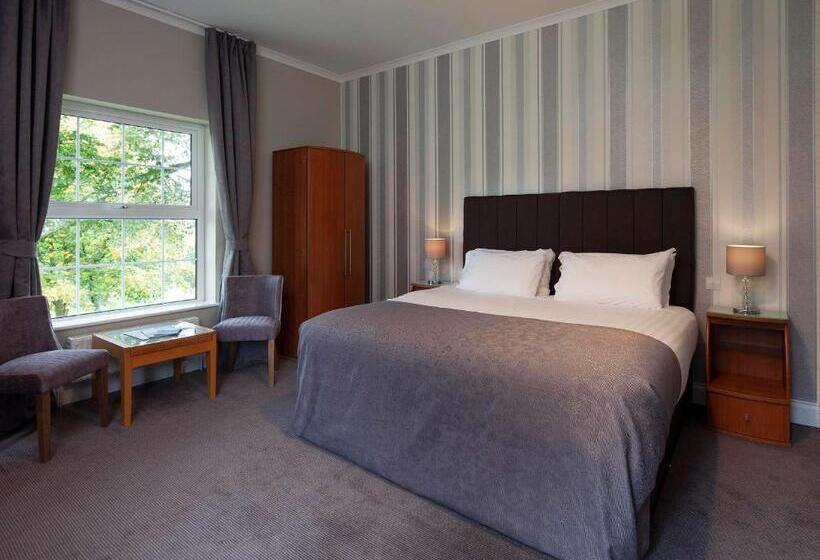 ファミリールーム, Elfordleigh