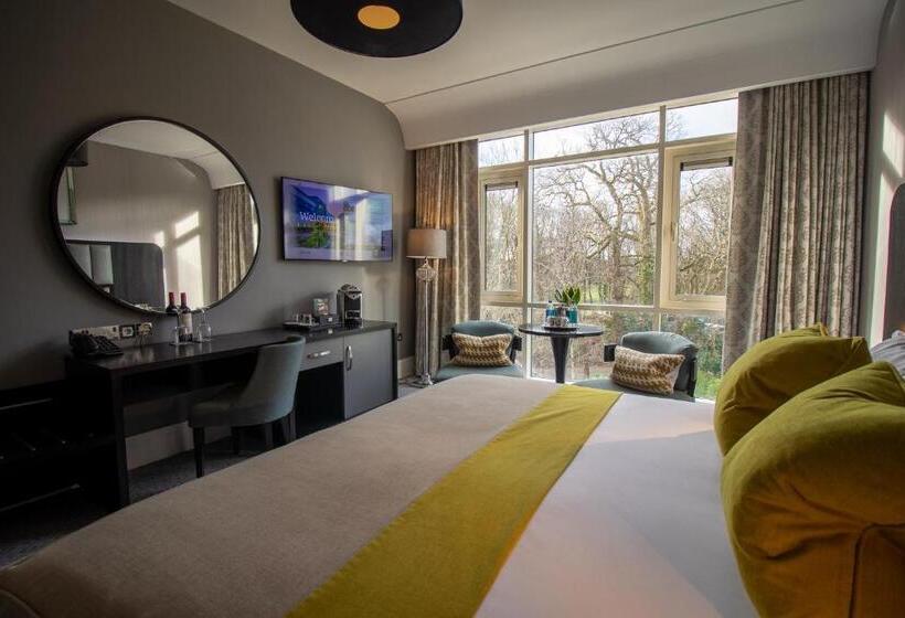 اتاق لوکس با تخت بزرگ, Fota Island Hotel And Spa