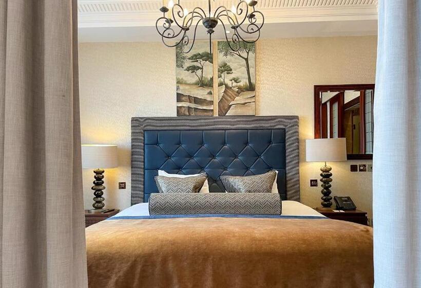 سوییت لوکس, Fota Island Hotel And Spa