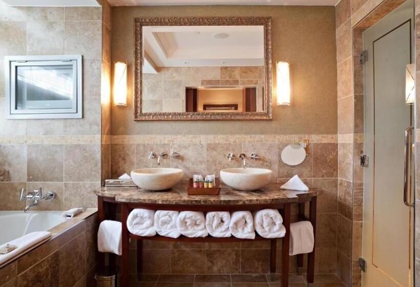 수피리어 스위트, Fota Island Hotel And Spa