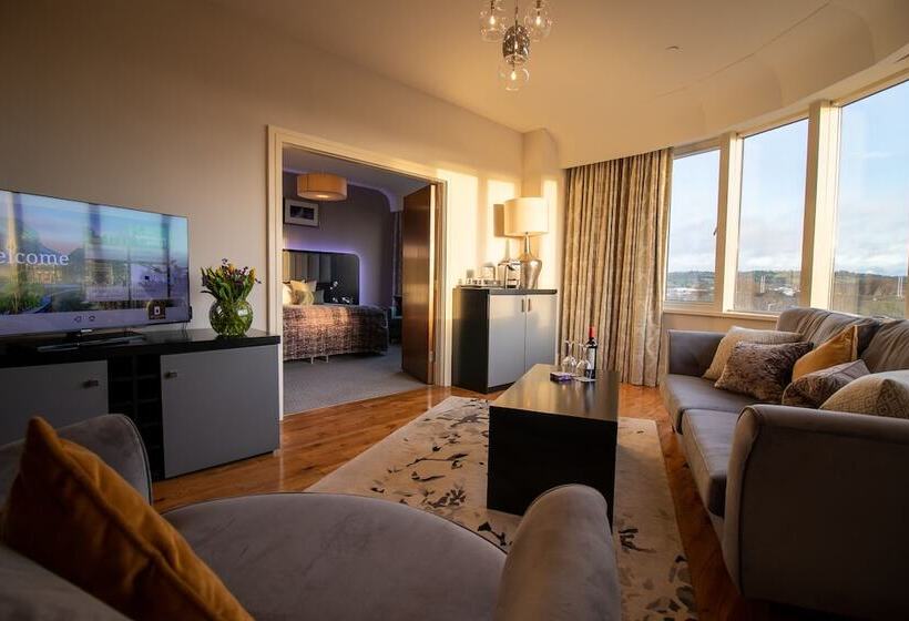 سوییت جونیور, Fota Island Hotel And Spa