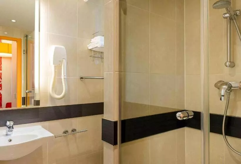 اتاق استاندارد, Ibis Styles Paris La Défense Courbevoie