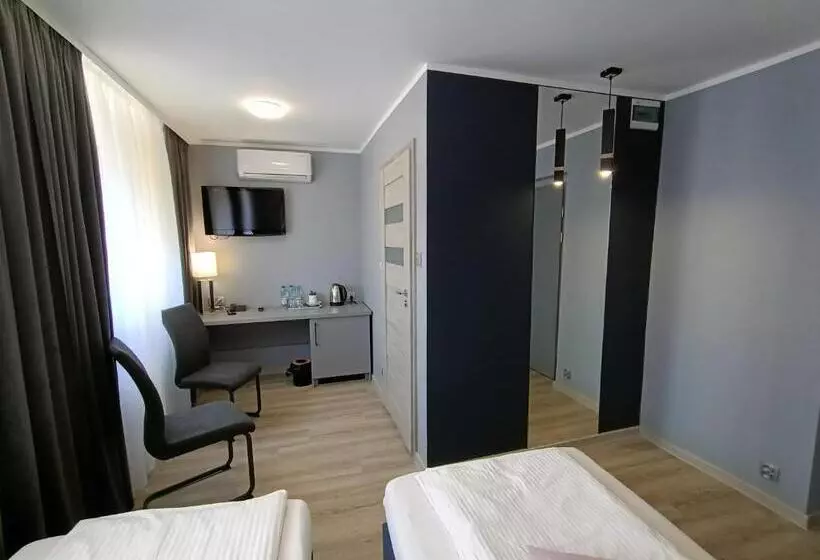 Deluxe-huone, Pomorski
