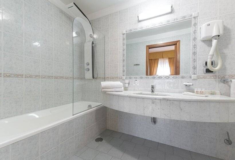 4인용 스탠다드 룸, Relax