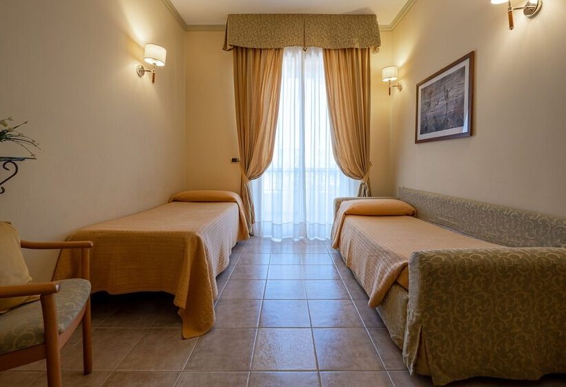 4인용 스탠다드 룸, Relax