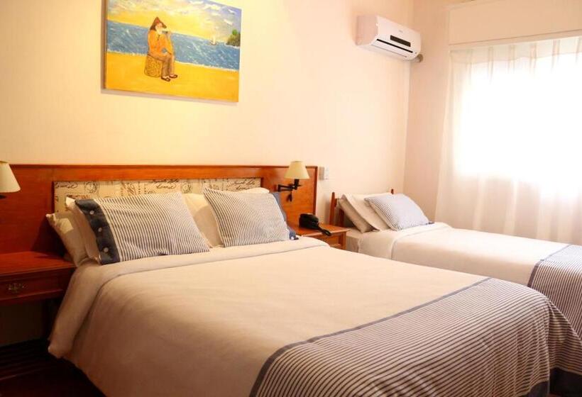 スーペリアトリプルルーム, San Martin