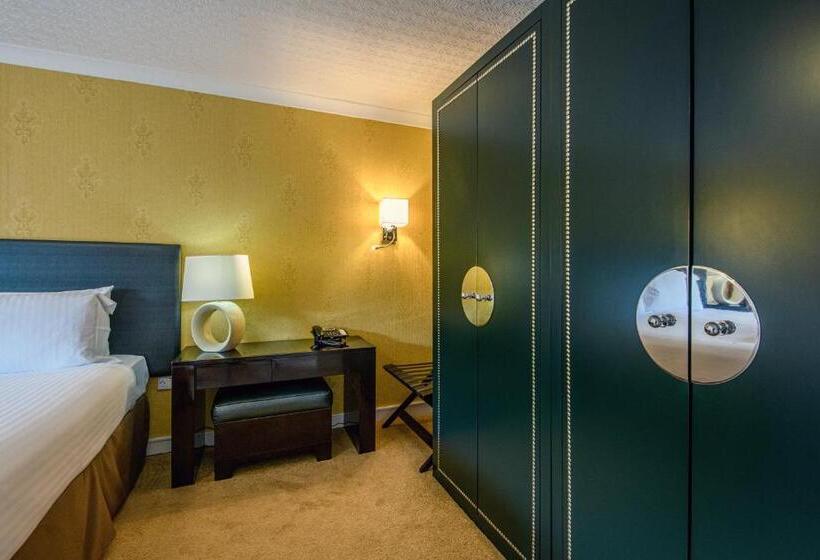 Семейный Номер, The Portland