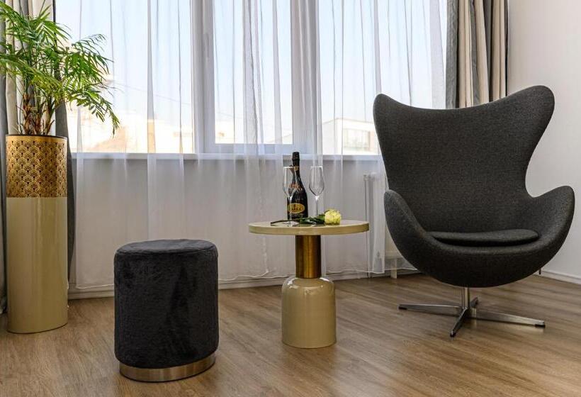 اتاق سوپریور, Unique Boutique