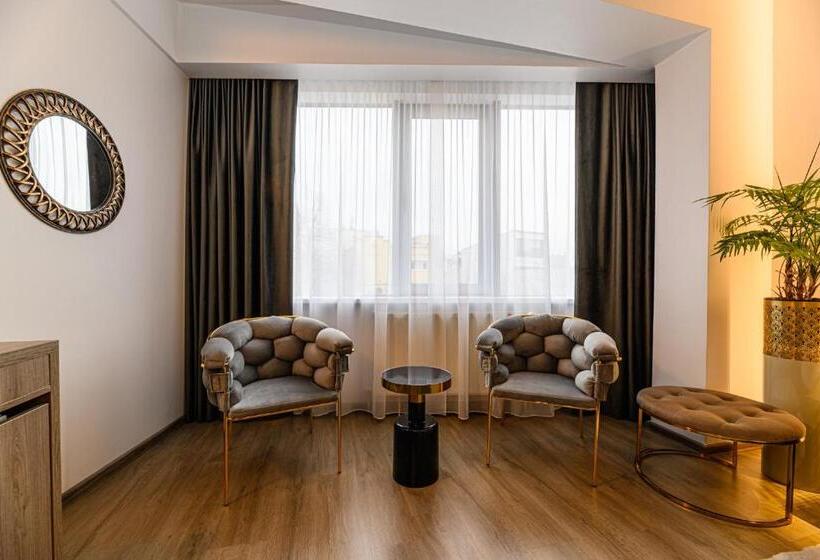 اتاق سوپریور, Unique Boutique