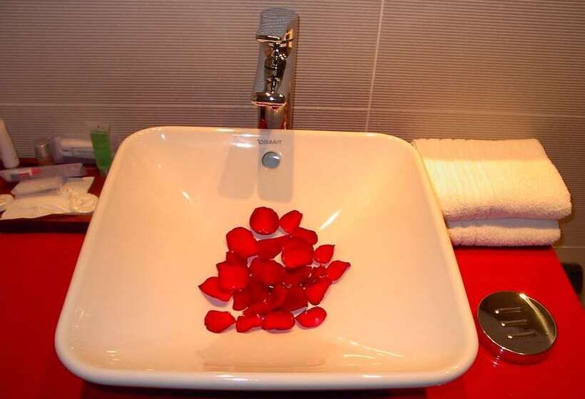 اتاق سوپریور, Unique Boutique