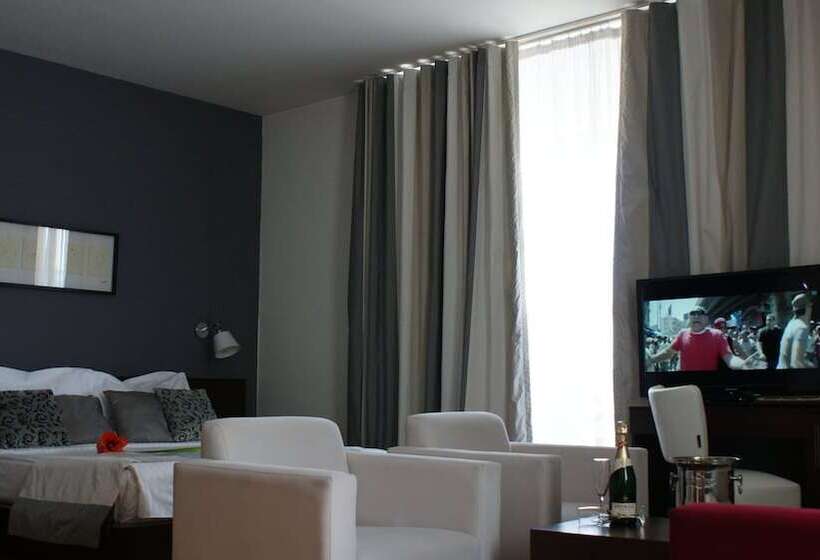 اتاق سوپریور, Unique Boutique