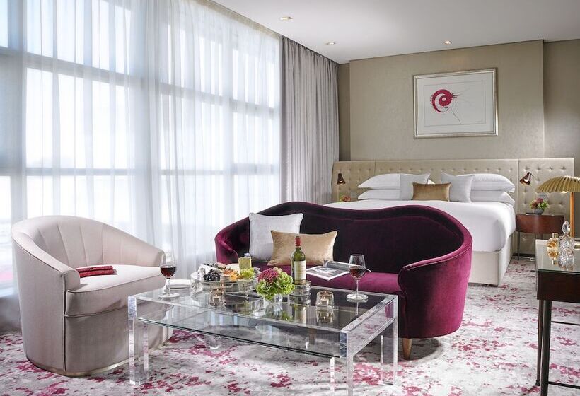 디럭스 룸, The G Hotel & Spa