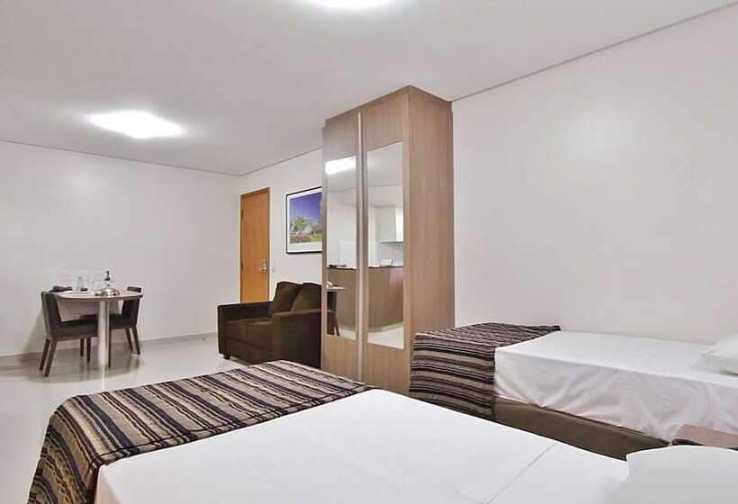 デラックスルーム, Bristol Evidence