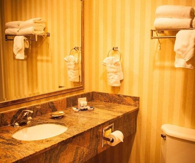 Номер Стандарт 2 Двуспальные Кровати, Best Western Plus Miami Doral/dolphin Mall