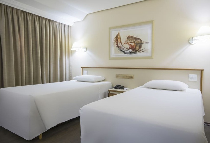 Номер Стандарт, Dan Inn Sorocaba