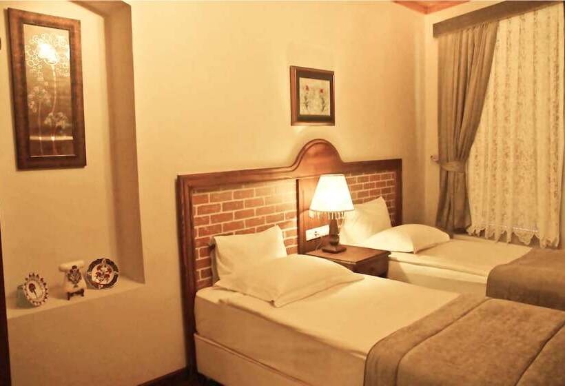 スタンダードルーム, Divas