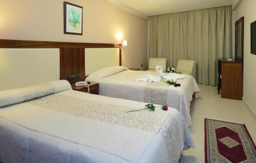 标准间, El Yacouta