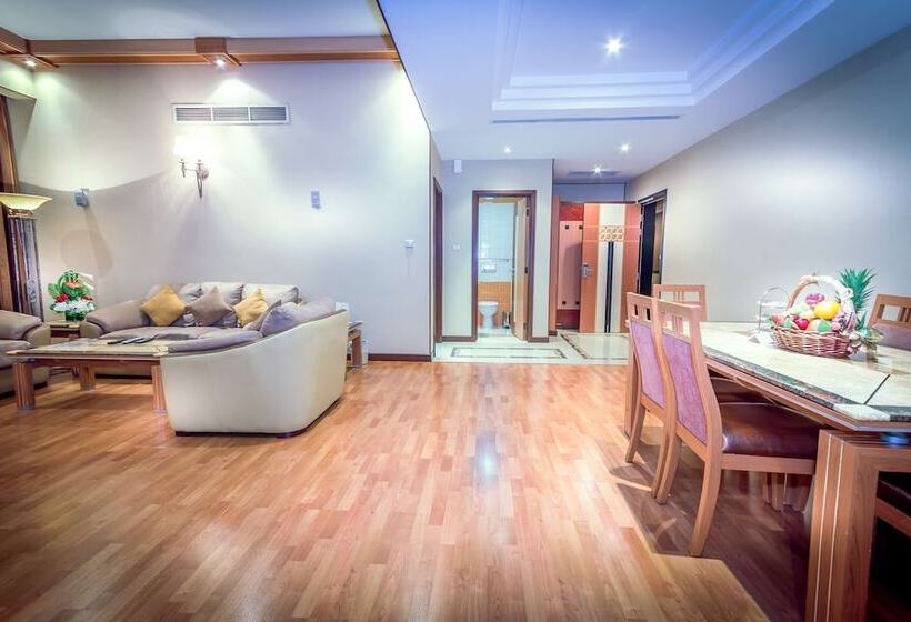 3 Bedroom Suite, City Center Hotel