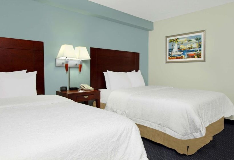 חדר סטנדרט שתי מיטות זוגיות, Hampton Inn Cocoa Beach/cape Canaveral