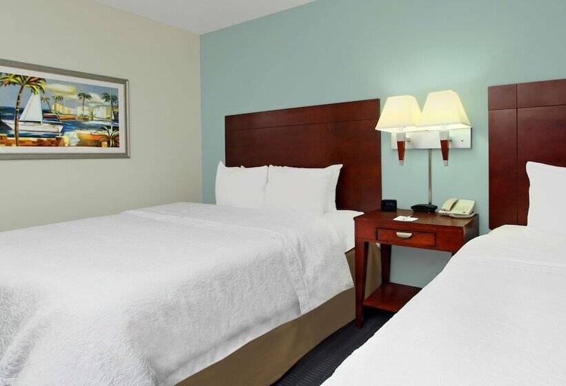 חדר סטנדרט שתי מיטות זוגיות, Hampton Inn Cocoa Beach/cape Canaveral
