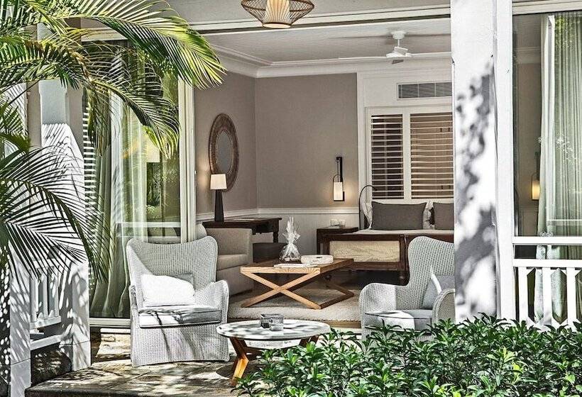 سوییت لوکس, Heritage Le Telfair Golf & Wellness Resort