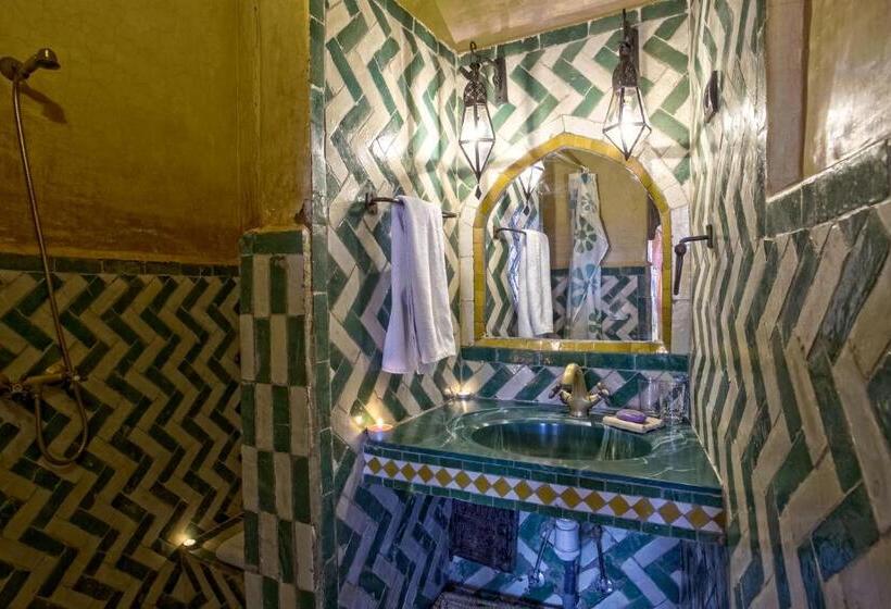 Quarto standard interior, Kasbah Le Mirage & Spa