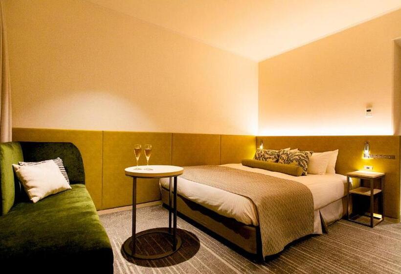 غرفة سوبيريور سرير ملكى, Nikko Himeji