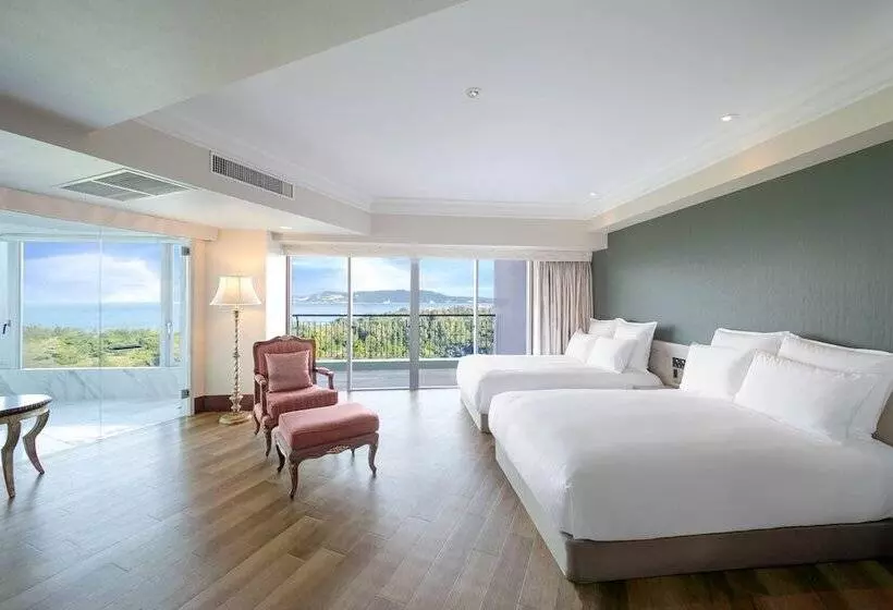 オーシャンビュースイート, Oriental Hotel Okinawa Resort & Spa