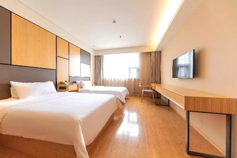 景色の見えるスタンダード4人部屋, Oriental Hotel Okinawa Resort & Spa