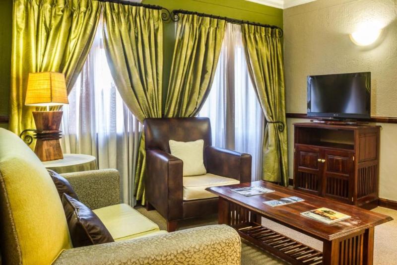 سوئیت 2 خوابه, Peermont Mondior