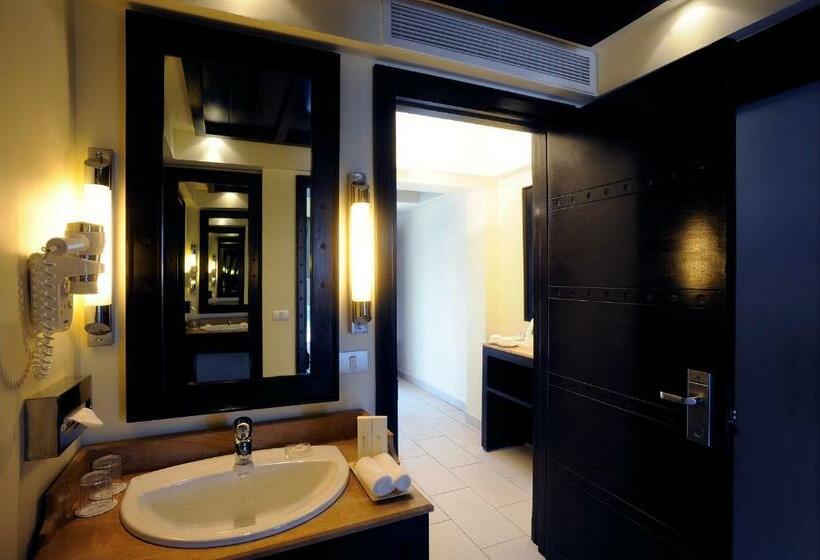 اتاق خانوادگی, Reef Oasis Blue Bay Resort & Spa